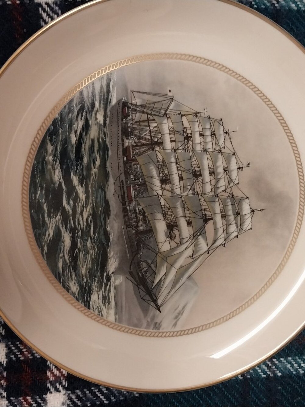 Danbury mint tall ship plate Japan
